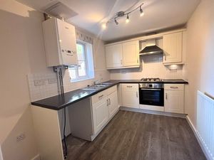 Kitchen- click for photo gallery